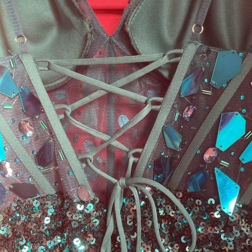 JASZ COUTURE PROM DRESS SIZE 4 - Picture 9 of 15